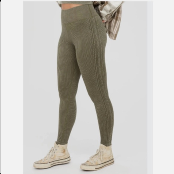 Aerie offline high rise seamless leggings NWT - Picture 2 of 7